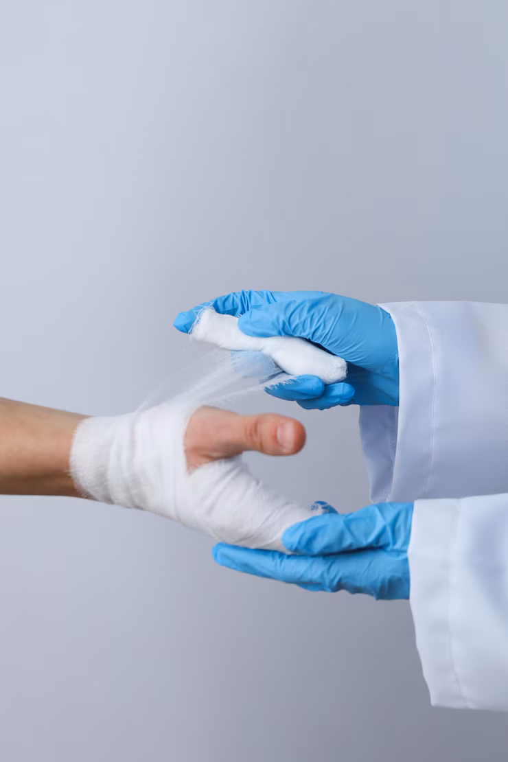 Joven acusado de agredir hasta dejar inconsciente al doctor de su madre