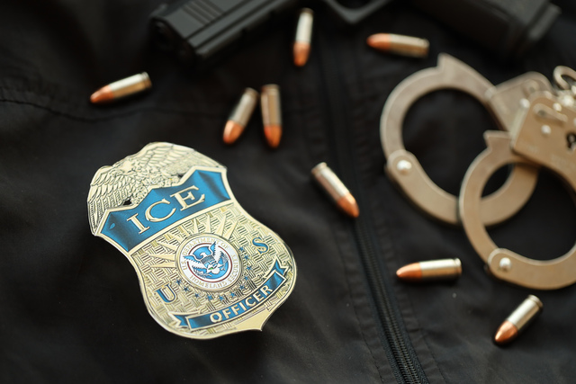 Se busca a un sospechoso tras huir de un control de tráfico y chocar en LaBelle