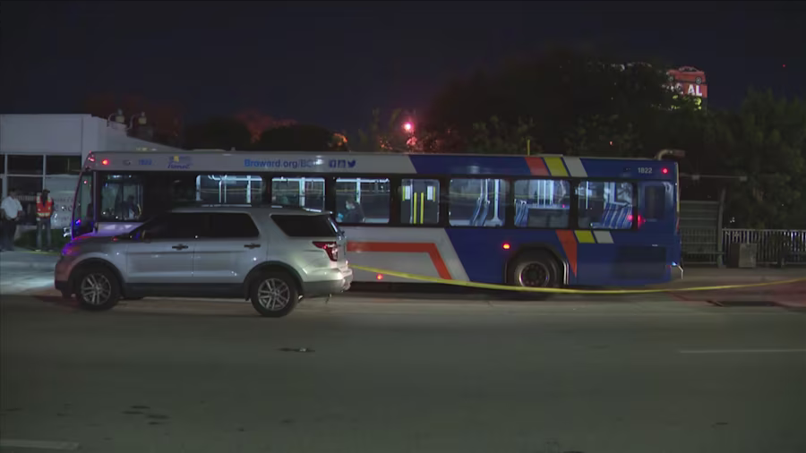 BSO: Hombre apuñalado en autobús por otro pasajero en el condado de Broward