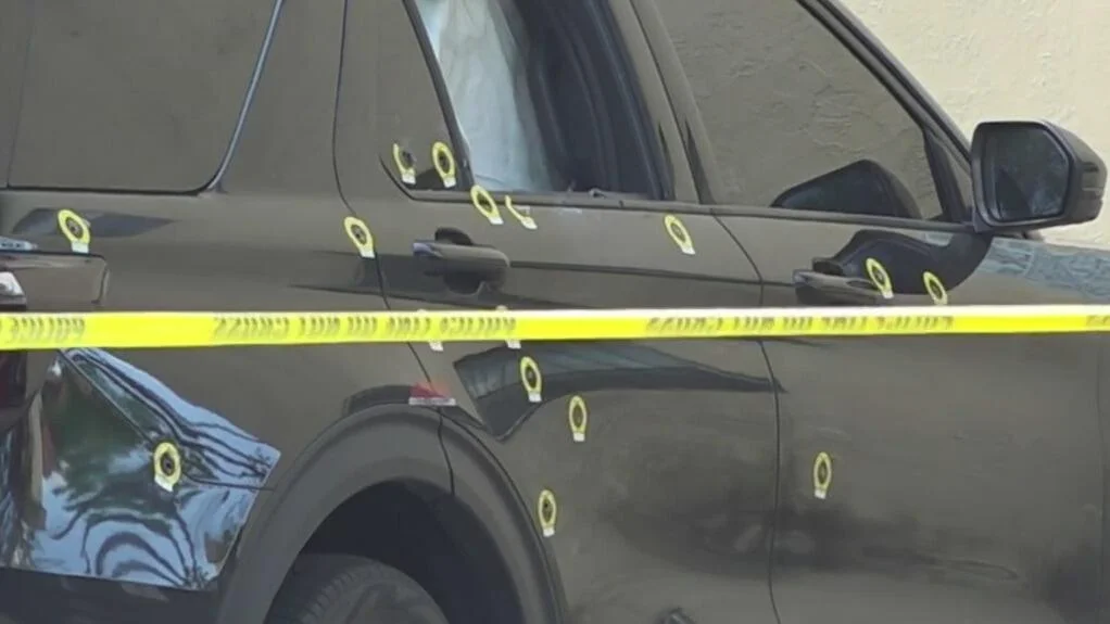 Mujer muerta, 2 niños en estado crítico después de 'múltiples tiradores' disparan contra SUV en el noreste de Miami-Dade