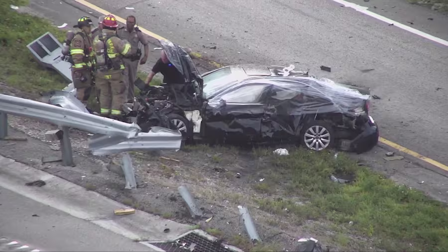 Pasajero muere después de que el conductor perdiera el control de un Audi en la I-95 en Fort Lauderdale