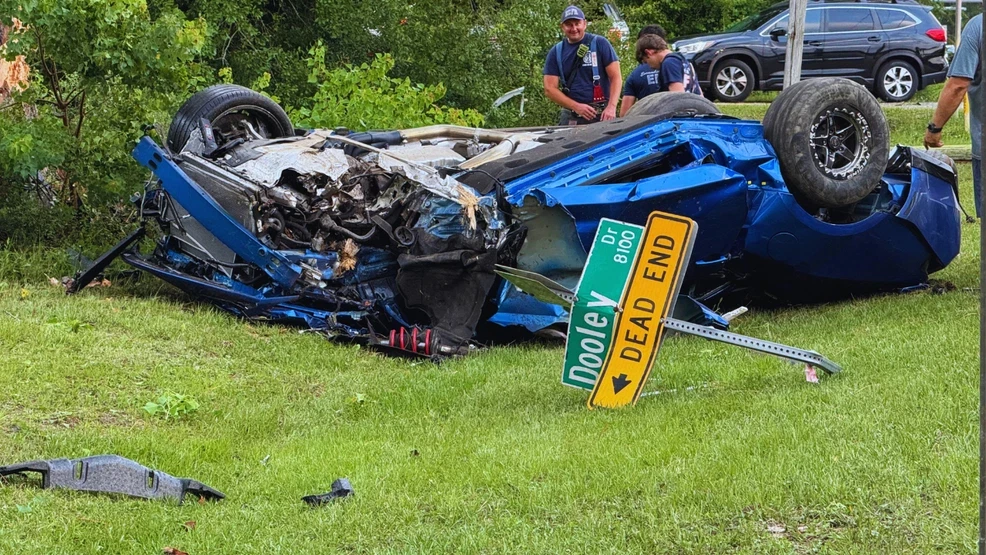 Dos hospitalizados tras un choque de vehículos en la autopista Mobile en el condado de Escambia