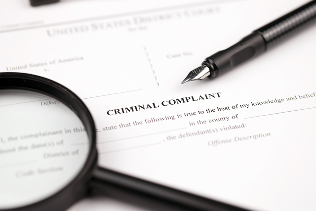 Un hombre resulta herido de gravedad en un choque con fuga cerca del barrio Little Haiti de Miami; el conductor es detenido