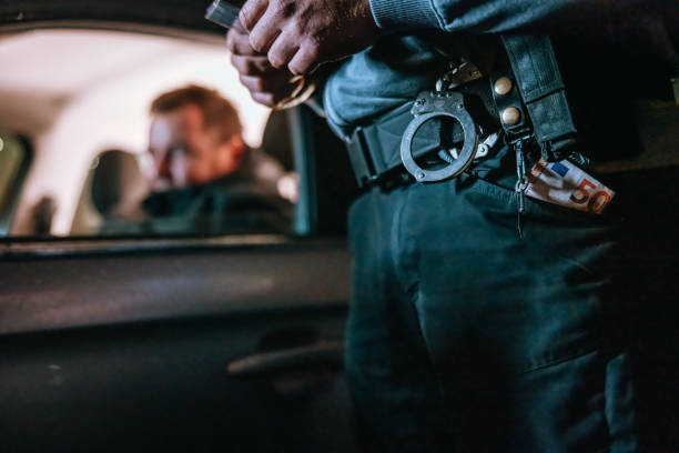 Hombre arrestado por conducir sin licencia tras un accidente mortal