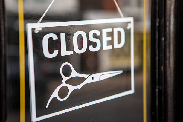 Hombre muere tras un tiroteo con la policía en un salón de belleza en Aventura