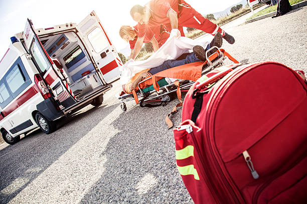Motociclista muere en accidente con camión vacío en el condado de Orange