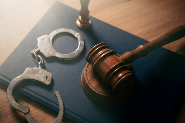 Mujer detenida por un presunto atropello con fuga en Fort Lauderdale que causó la muerte de una persona y heridas a otras tres