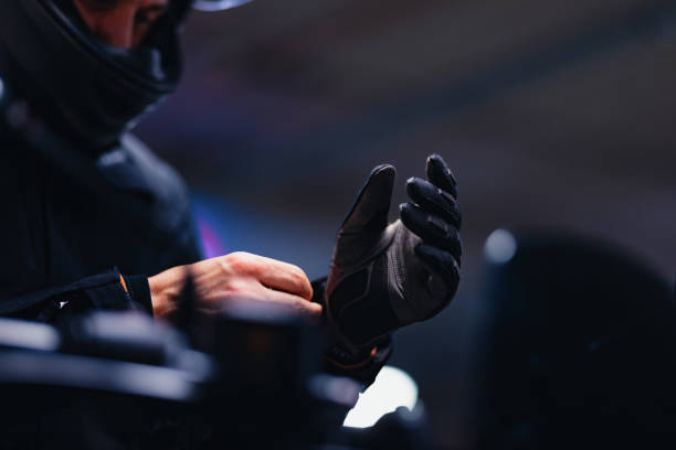 Un motociclista muere tras perder un giro y chocar contra la mediana en un accidente en Orange Park