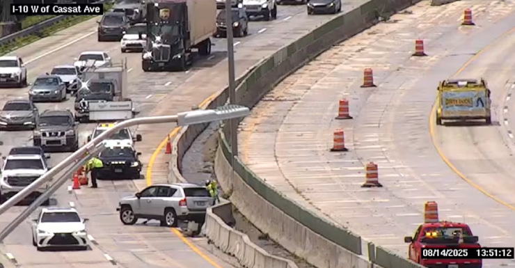 Choque en la I-10 Este causa congestión en Cassat Avenue