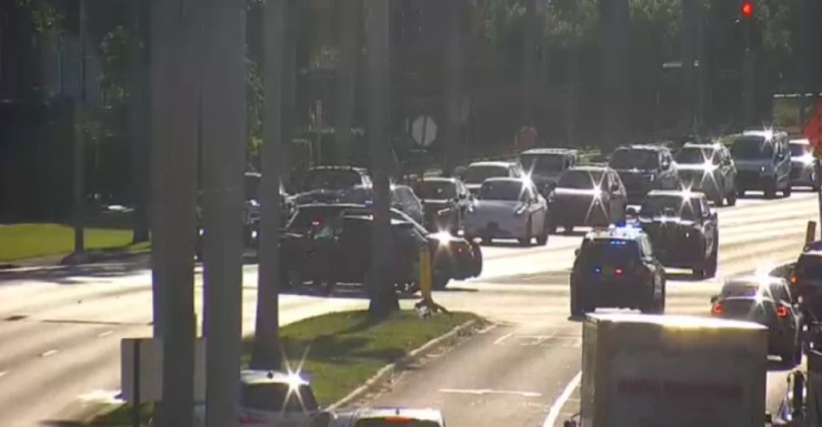 Choque mayor bloquea todos los carriles en Palm Beach Lakes Blvd.