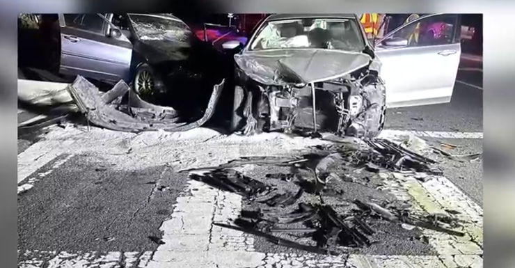 Choque vehicular en Ocala envía a 2 personas al hospital