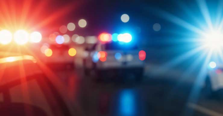 Hombre de Cape Coral acusado de conducir bajo influencia y casi atropellar a oficiales durante parada de tráfico