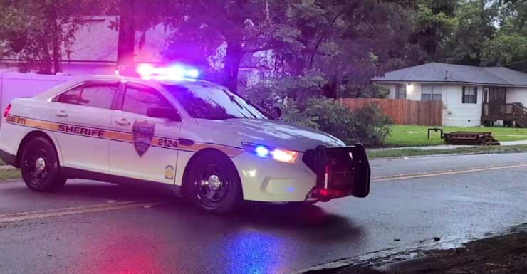 Mujer muere por heridas de arma blanca en una vivienda de Jacksonville JSO