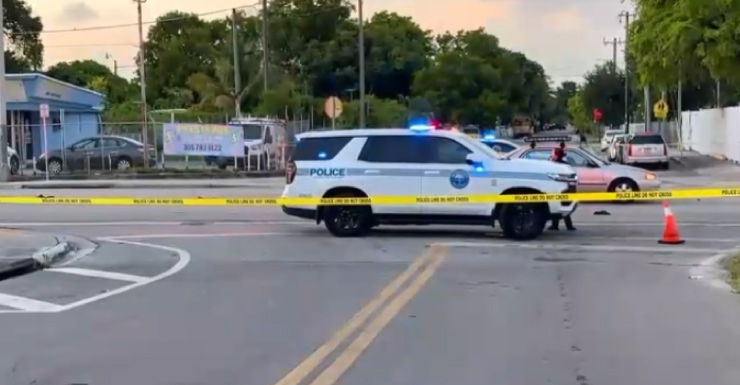 Peatón de edad avanzada resulta gravemente herido tras ser atropellado en Miami