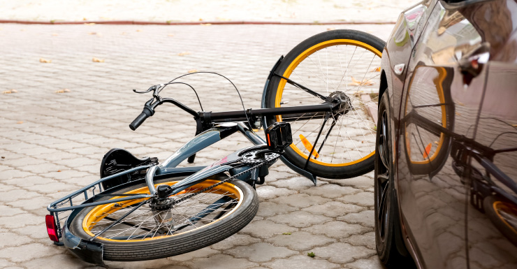 Policía responde a accidente entre ciclista y SUV en Cape Coral