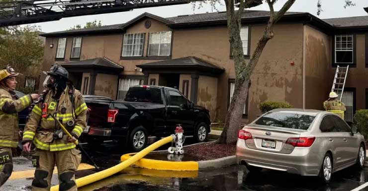 Rayo provoca incendio en complejo de apartamentos St. Cloud Village, según autoridades