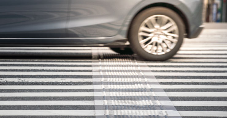 Accidente nocturno cobra la vida de un peatón en Palm Beach Lakes Blvd