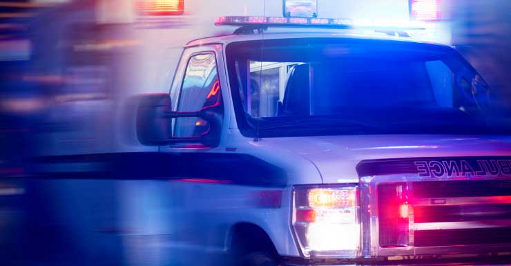 Accidente vehicular con disparos mujer de 18 años muere en incidente en el condado de Orange