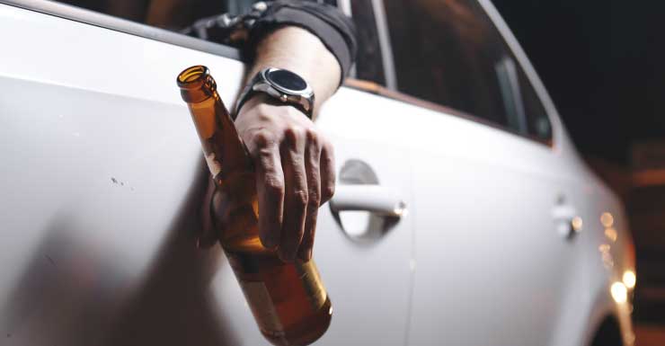 Conductora ebria en sentido contrario muere y otro queda gravemente herido en choque frontal en Loxahatchee