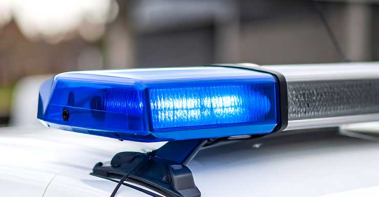Hombre en Florida ataca a pareja con spray para insectos afuera de Publix, según los agentes
