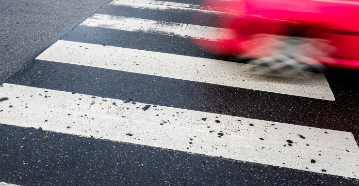 Mujer muere tras ser atropellada por un vehículo en Lauderhill durante la noche