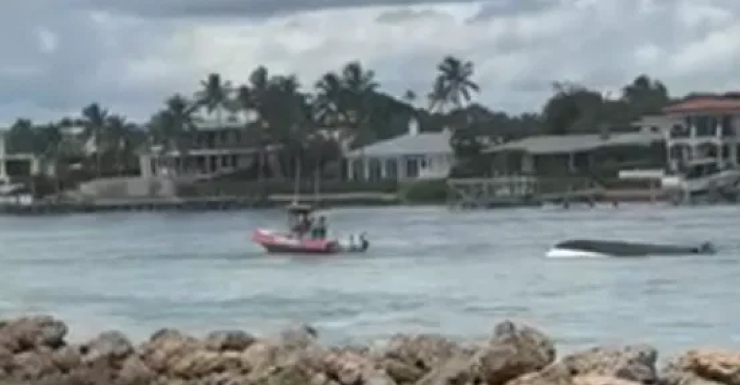 Navegante rescatado de embarcación que se hundía cerca del Jupiter Inlet