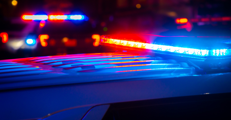 Oficial de Tampa suspendido por patear en la cabeza a sospechoso; departamento dice que usó fuerza “excesiva”