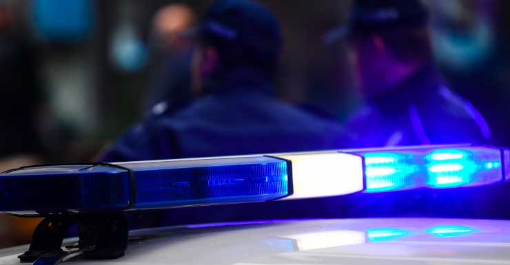 Pelea entre compañeros de cuarto en Lauderhill termina con hombre apuñalado, posiblemente con machete Policía
