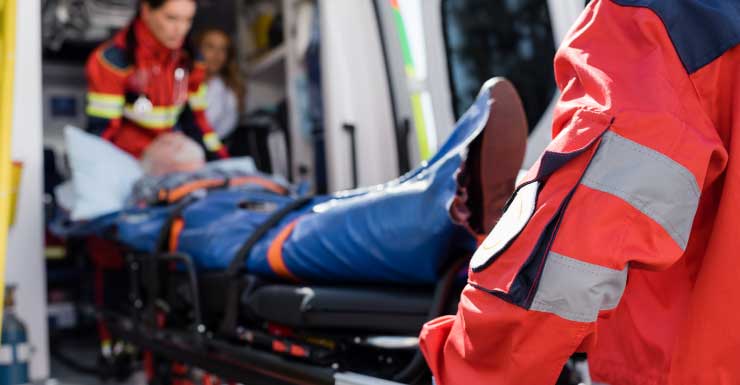 Trabajador de construcción trasladado en helicóptero tras sufrir lesiones en un terreno en Davie