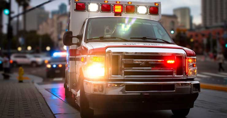 Trabajador de techos muere tras caer de un edificio de 5 pisos en Wilton Manors, según la policía