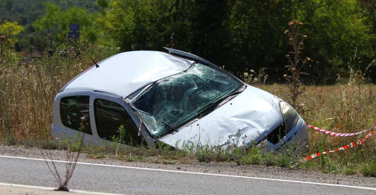 Conductor choca contra una zanja cerca de fiesta de cumpleaños en Pembroke Pines