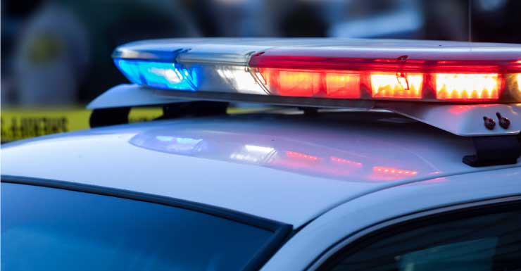 Dos hospitalizados tras robo armado en casa de alquiler en Hollywood Policía