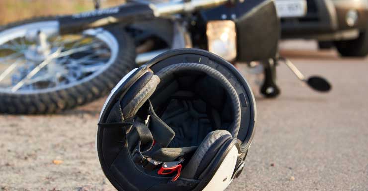 SUV choca contra 2 motocicletas en accidente con fuga en Dunlawton Avenue, Port Orange