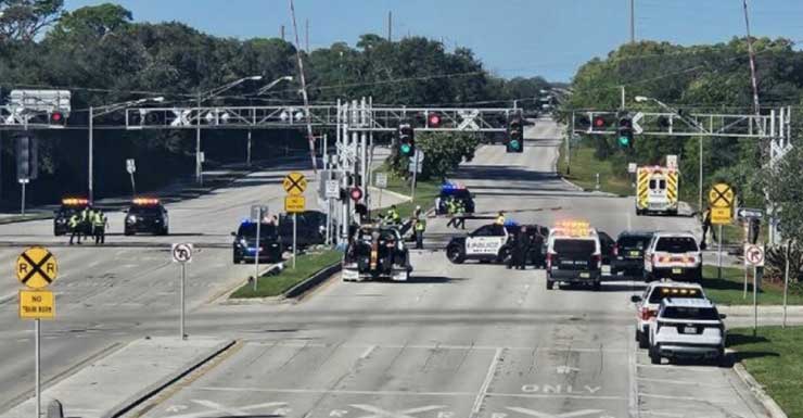 Choque entre vehículo y tren cierra Palmetto Park Road en Boca Raton