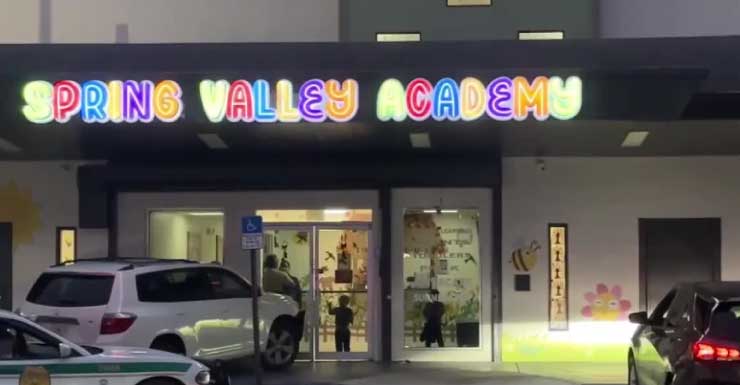 Conductor casi choca contra guardería en el noroeste de Miami-Dade; no se reportaron heridos