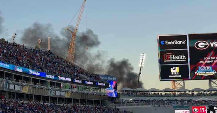 Gran columna de humo negro cerca del EverBank Stadium provenía de un incendio de ATV, sin heridos JFRD