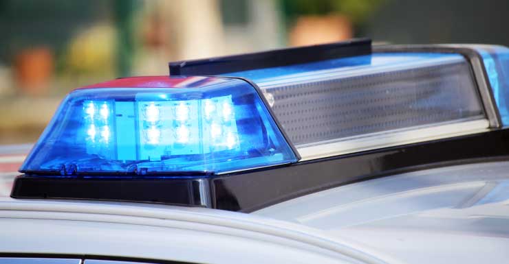 Hombre arrestado por disparar en el abdomen a su novia embarazada según los agentes de Hillsborough