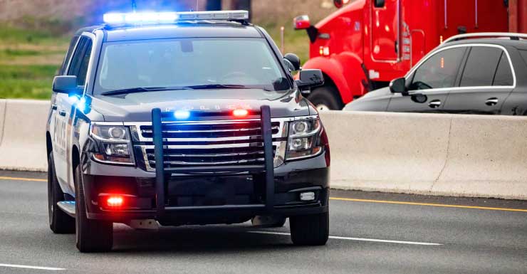 Mujer pierde un diente en pelea que inició con sus hermanas en Winn-Dixie