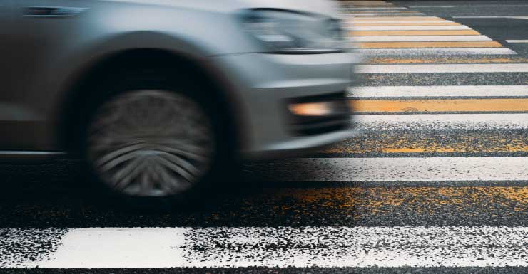 Paramédica de 27 años muere atropellada mientras intentaba salvar una vida en la I-95