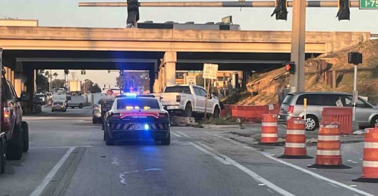 Tráfico lento en la CR 484 tras accidente en la madrugada