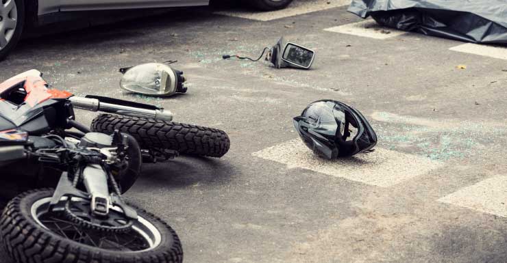 Un hombre hospitalizado tras accidente de motocicleta en State Road 64