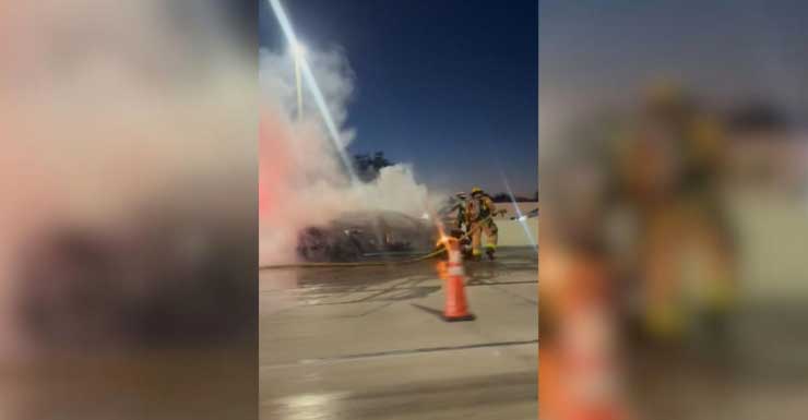 Auto se incendia en la I-275 Norte en el condado de Hillsborough