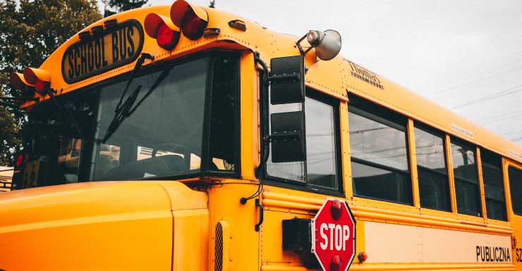 Autobús escolar del condado de Lee involucrado en accidente en Cape Coral