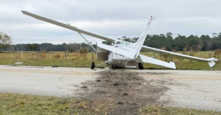 Avioneta aterriza de emergencia en una carretera de DeLand; 2 heridos, según autoridades