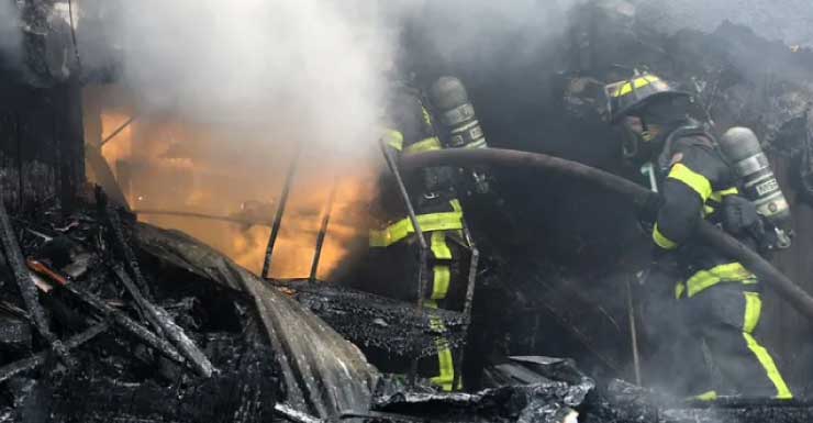 Dos familias desplazadas tras incendios separados en viviendas de Riverview