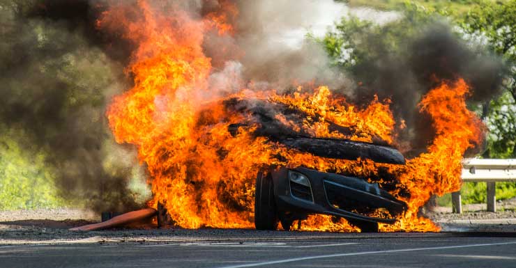 Incendio de vehículo en I-95 Norte en Boca Ratón cierra los carriles exprés