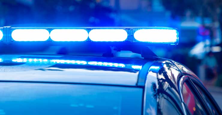 Mujer de Gainesville arrestada tras amenazar a otra con un arma y atropellarla con un coche