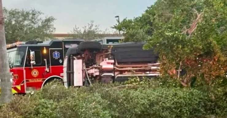 Residente atribuye vuelco de vehículo a cambio de carril de otro conductor en The Villages