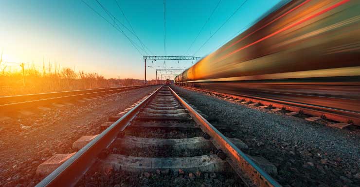 Se desarrolla misterio tras choque de tren de carga con vehículo vacío en el centro de WPB