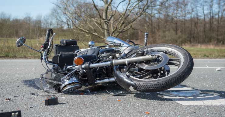 Sospechoso con órdenes activas en el condado de Polk muere tras chocar motocicleta robada PCSO